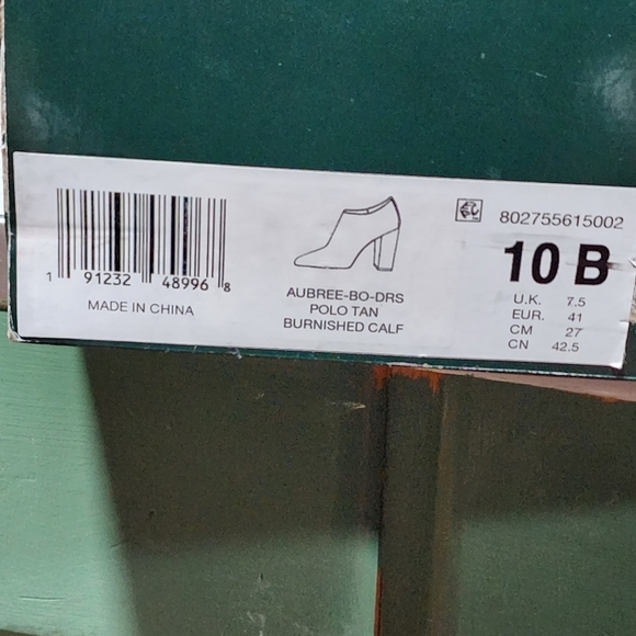 Lauren Ralph Lauren Women's Polo Tan Aubree Leather Ankle Bootie - 10 B - Picture 8 of 8